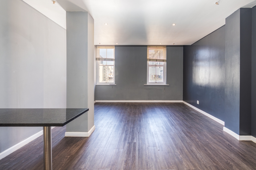 1 Bedroom Property for Sale in Cape Town City Centre Western Cape